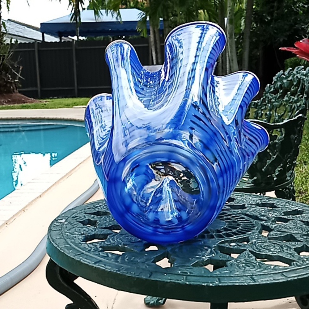 RARE Murano Fazzoletto Hand Blown Mid-Century Italian Scalloped Ruffled Vase. - Picture 7 of 14